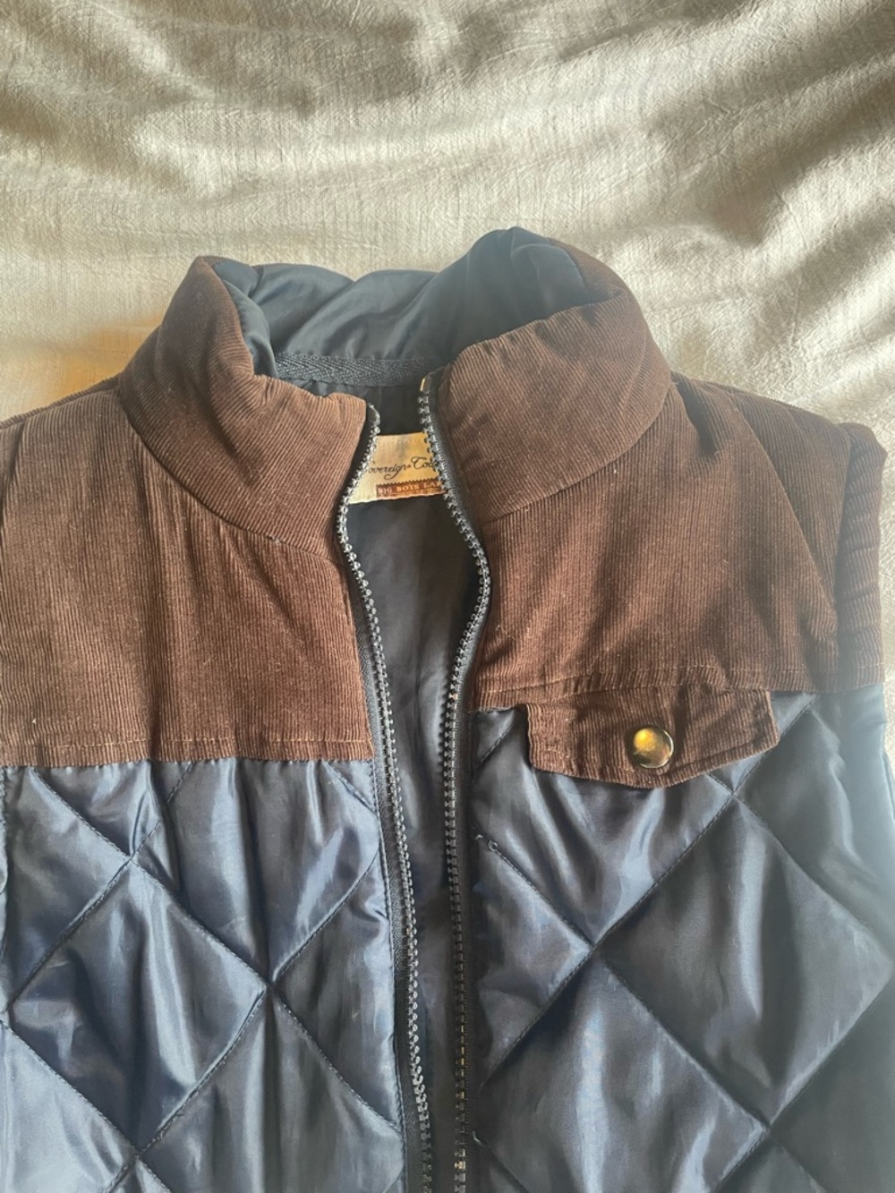 Sovereign Code Navy Quilted Jacket with Cream Label - Picture 6 of 6